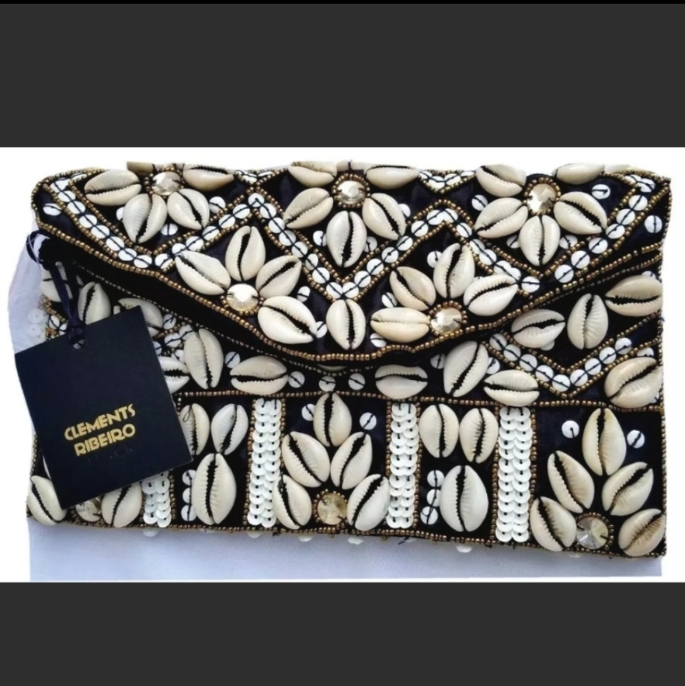 CLEMENTS RIBEIRO crossbody CLUTCH SHELLS CONCH SEQUINS WHITE BLACK HAND… - Picture 8 of 8